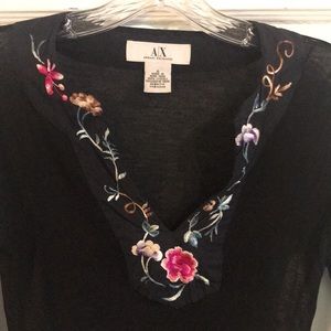 Armani Exchange A/X S vintage embroidered sheet lyocell black crop top!